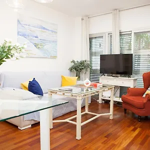 Charming With Pool And Garage Apartment Seville